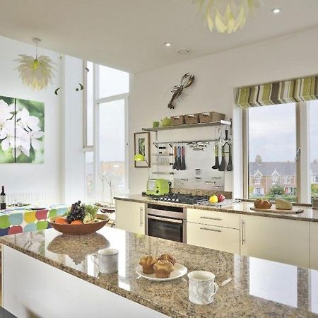 11A Tibbys Way Villa เซาท์เวิลด์ ภายนอก รูปภาพ